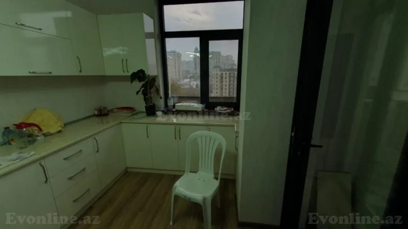 Satılır 3 otaqlı Mənzil Yeni tikili 100 m² Nəsimi r. - şəkil 8