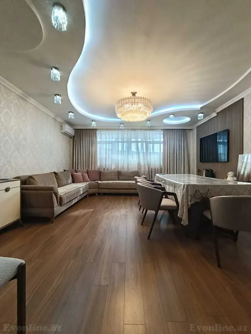 Satılır 4 otaqlı Mənzil Yeni tikili 150 m² 4-cü mikrorayon