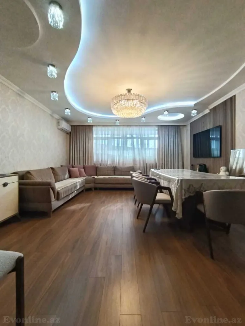 Satılır 4 otaqlı Mənzil Yeni tikili 150 m² 4-cü mikrorayon - şəkil 3