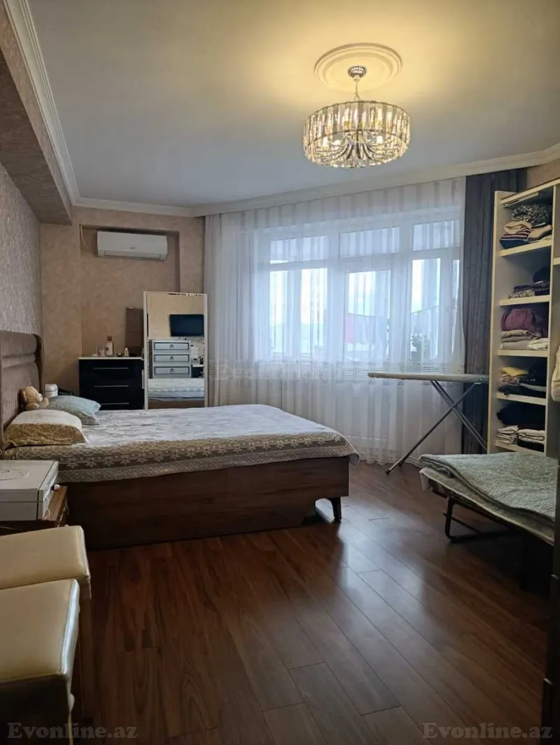 Satılır 4 otaqlı Mənzil Yeni tikili 150 m² 4-cü mikrorayon - şəkil 5