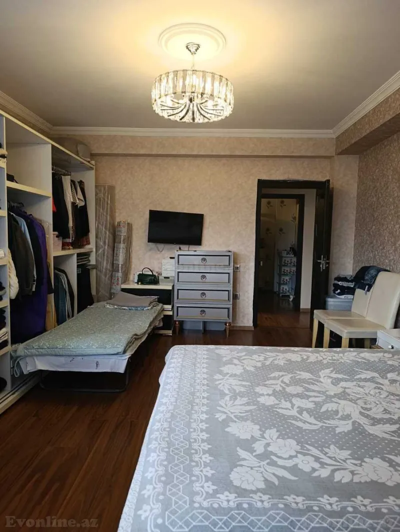 Satılır 4 otaqlı Mənzil Yeni tikili 150 m² 4-cü mikrorayon - şəkil 8