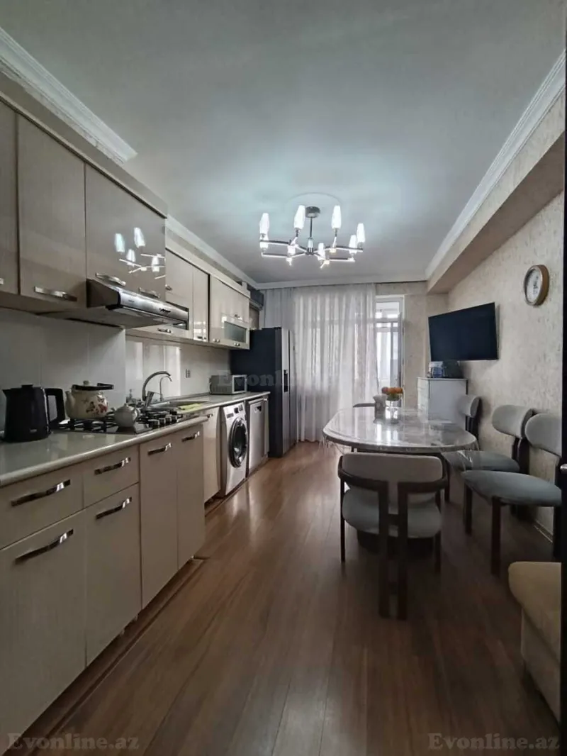 Satılır 4 otaqlı Mənzil Yeni tikili 150 m² 4-cü mikrorayon - şəkil 16