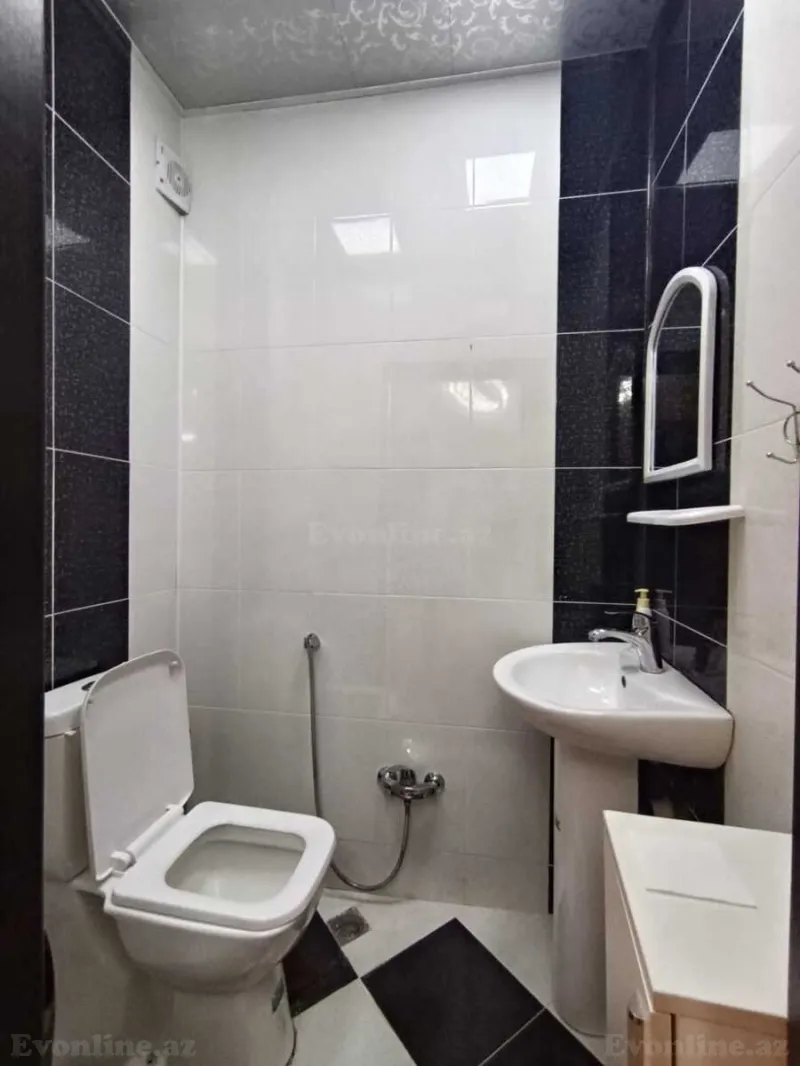 Satılır 4 otaqlı Mənzil Yeni tikili 150 m² 4-cü mikrorayon - şəkil 19