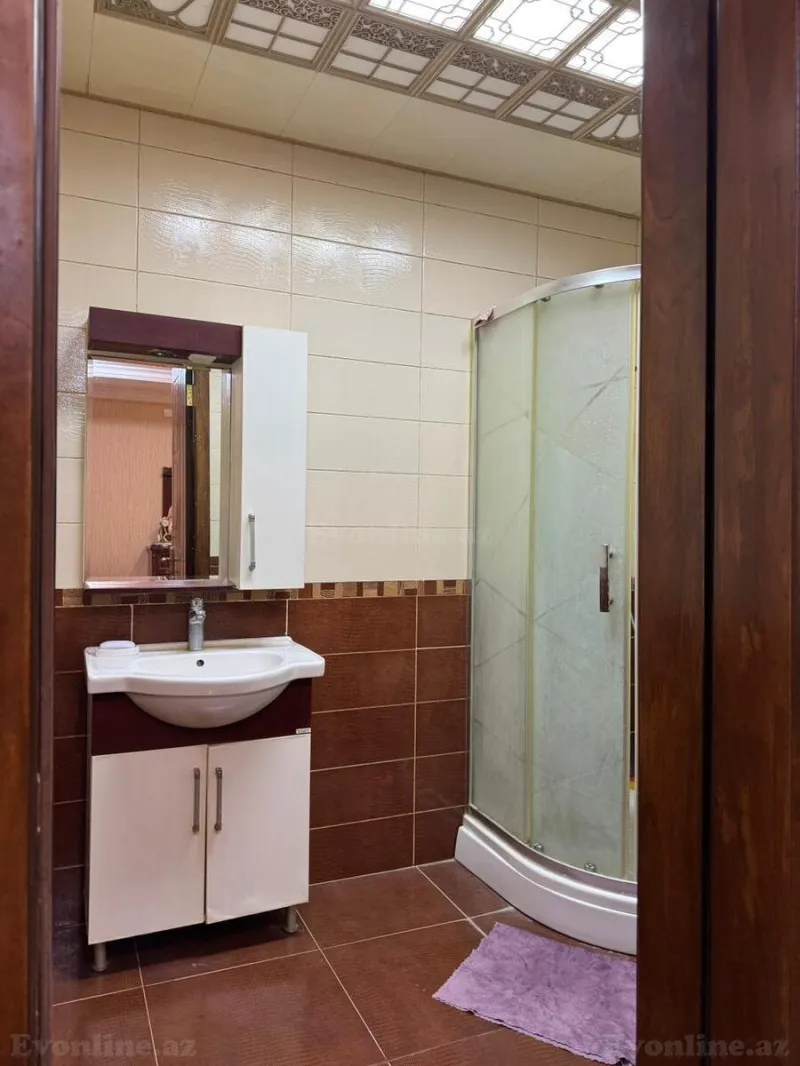 Satılır 2 otaqlı Mənzil Yeni tikili 90 m² Memar Əcəmi m. - şəkil 5