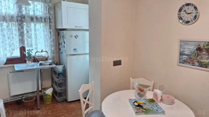 Satılır 2 otaqlı Mənzil Köhnə tikili 60 m² 28 May m. - şəkil 5