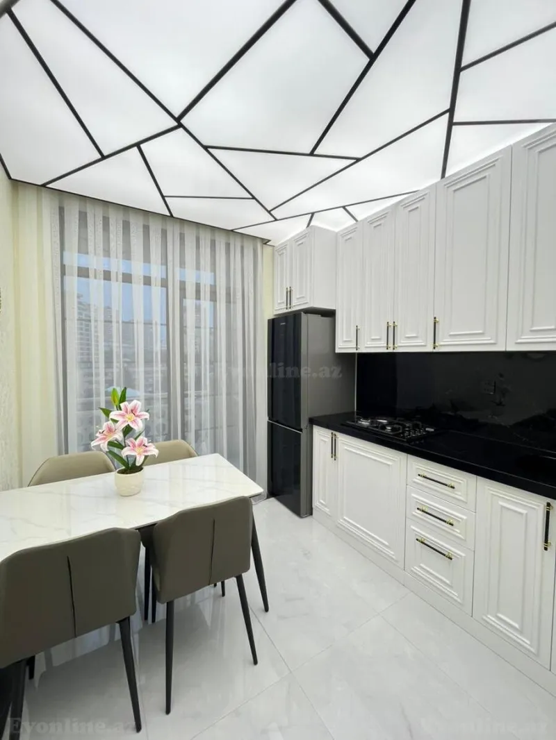 Satılır 3 otaqlı Mənzil Yeni tikili 100 m² 28 May m. - şəkil 4