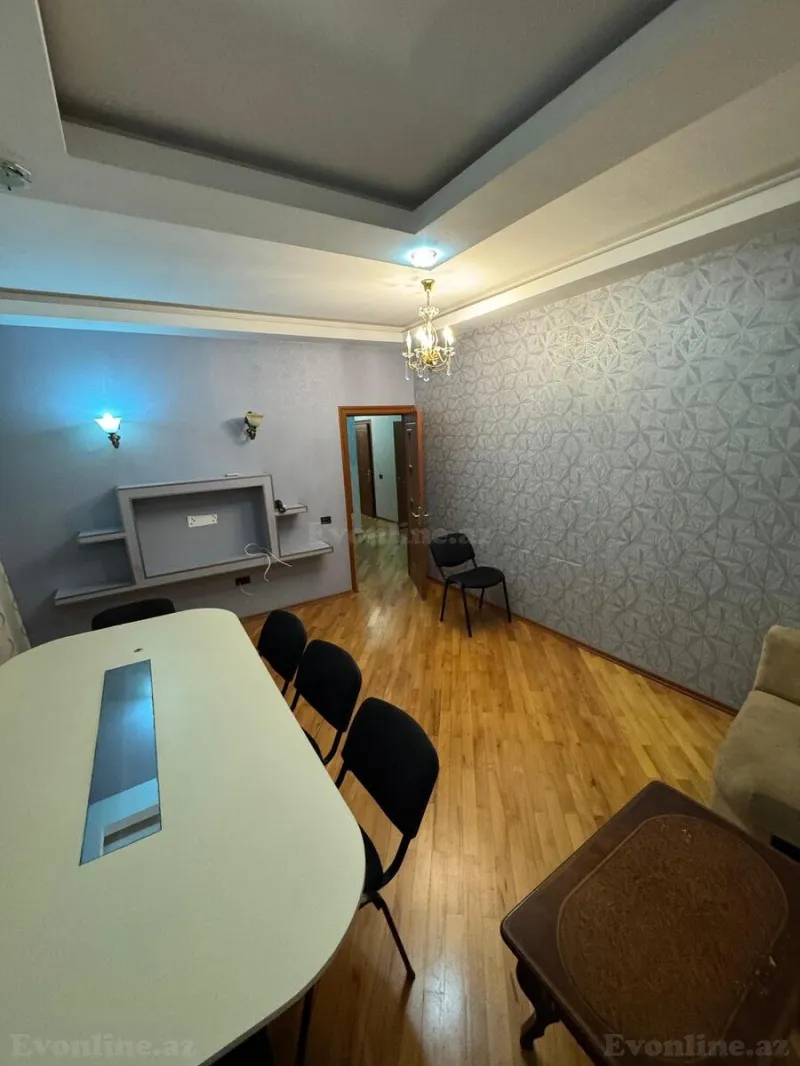 Kirayə verilir 3 otaqlı Mənzil Yeni tikili 100 m² 8-ci kilometr