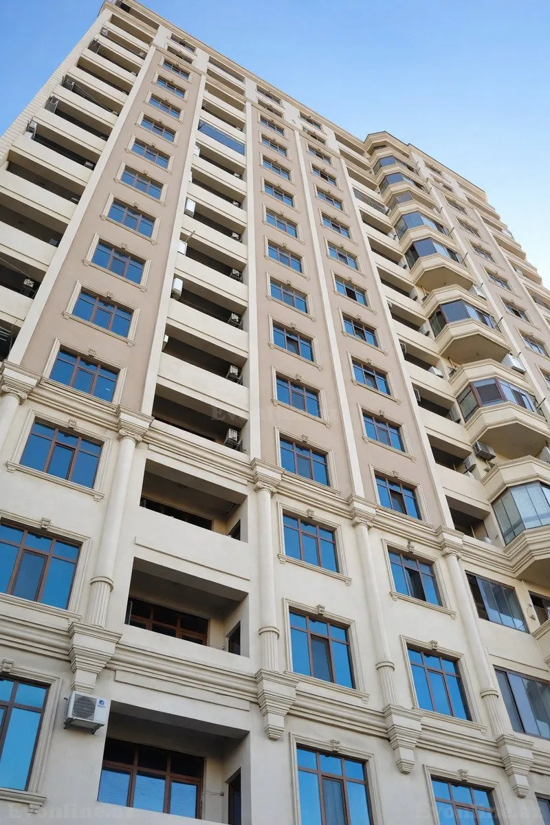 Satılır 3 otaqlı Mənzil Yeni tikili 125 m² Qara Qarayev m. - şəkil 13