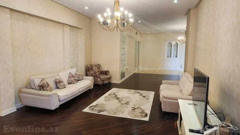 Satılır 4 otaqlı Mənzil Yeni tikili 190 m² Nizami m. - şəkil 2