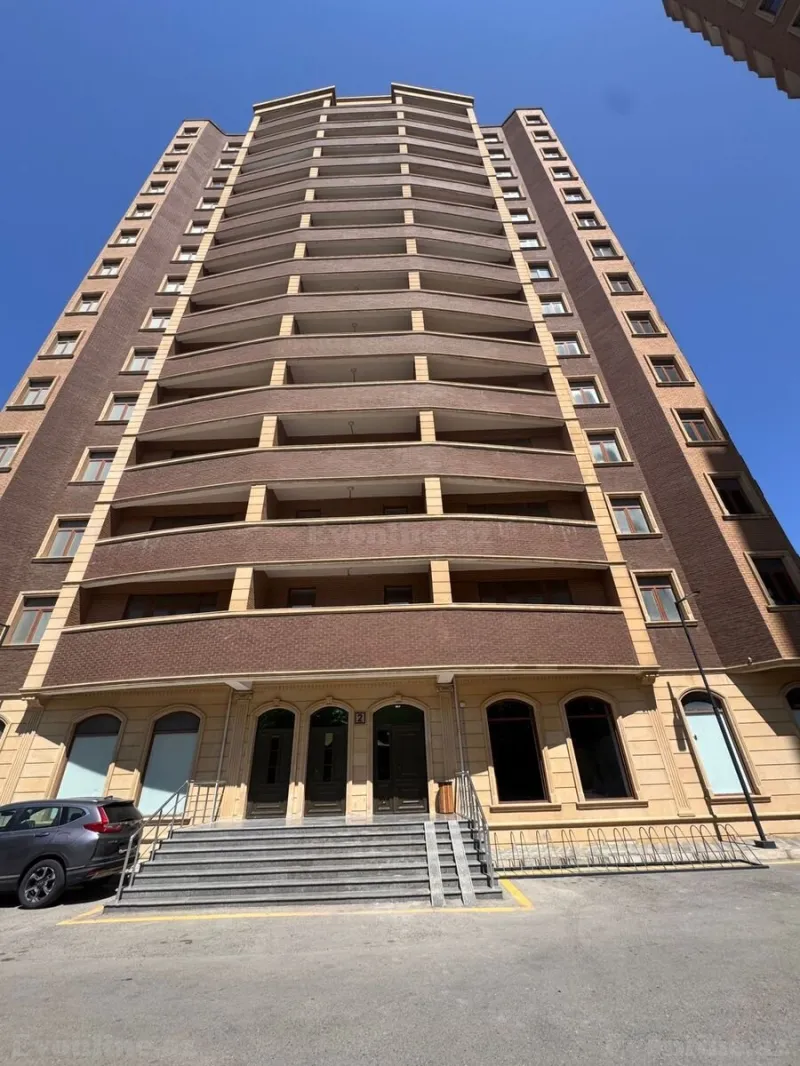 Satılır 3 otaqlı Mənzil Yeni tikili 151 m² 28 May m. - şəkil 2