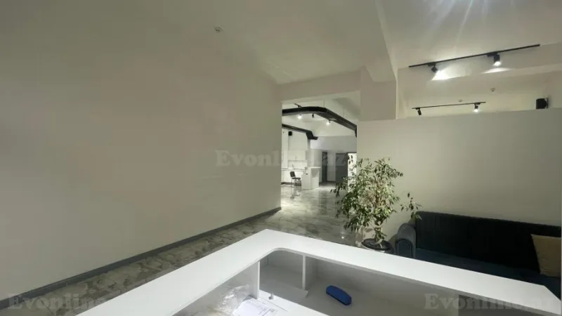 Kirayə verilir Obyekt 215 m² 6-cı mikrorayon - şəkil 4