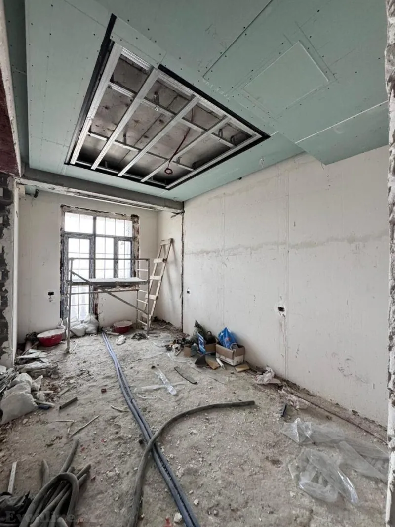 Satılır 4 otaqlı Mənzil Yeni tikili 250 m² Elmlər Akademiyası m. - şəkil 14