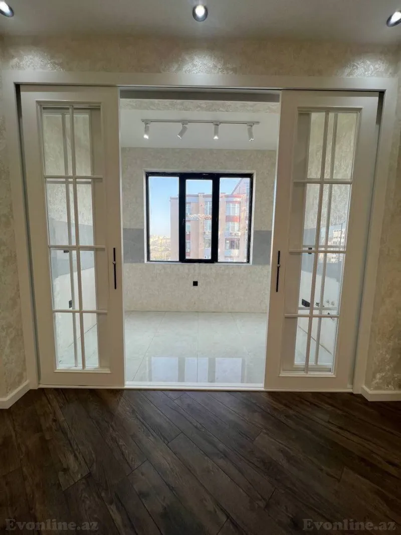 Satılır 3 otaqlı Mənzil Yeni tikili 84 m² Neftçilər m. - şəkil 6