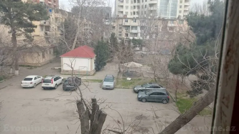 Satılır 3 otaqlı Mənzil Köhnə tikili 70 m² Yasamal - şəkil 9