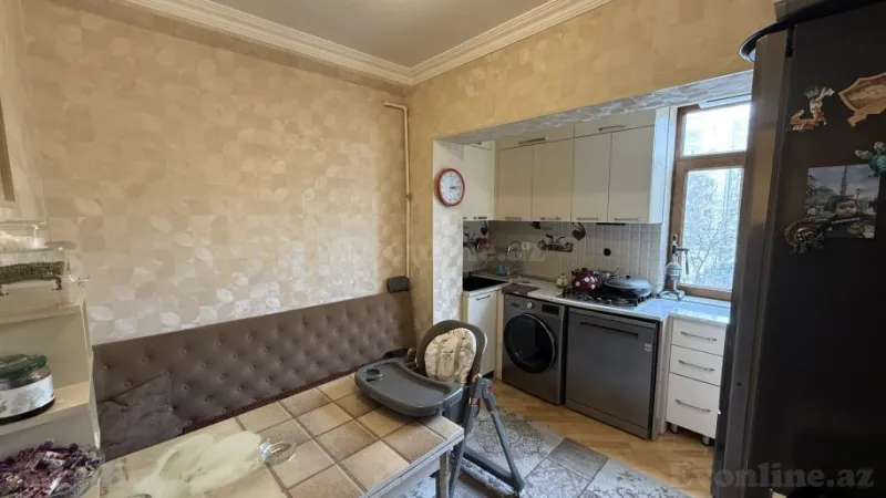 Satılır 5 otaqlı Mənzil Köhnə tikili 125 m² Yasamal - şəkil 13