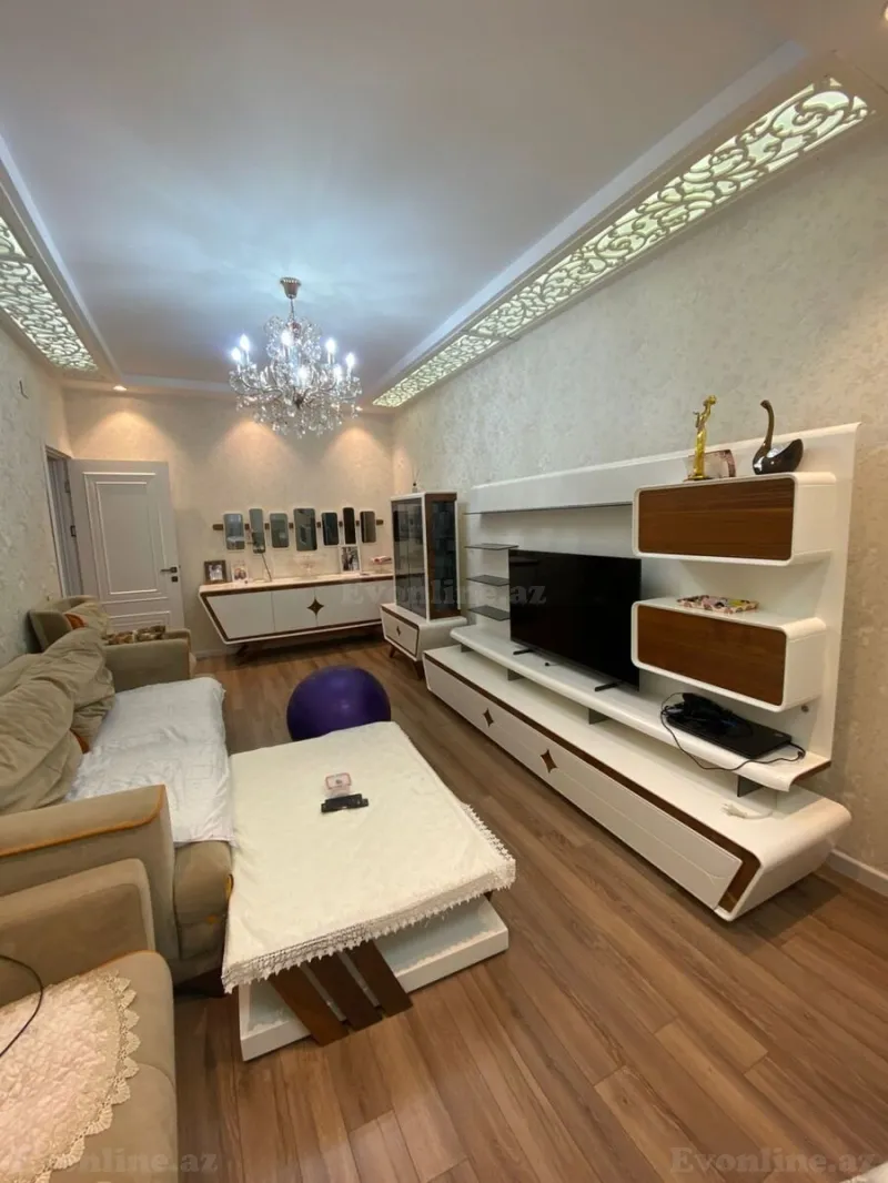 Satılır 3 otaqlı Mənzil Köhnə tikili 95 m² Yeni Yasamal - şəkil 2