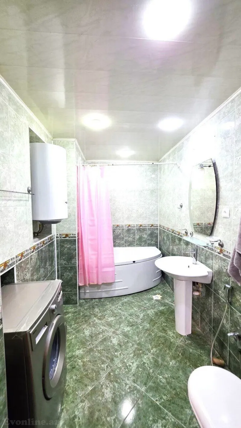 Satılır 2 otaqlı Mənzil Köhnə tikili 65 m² İçərişəhər m. - şəkil 13