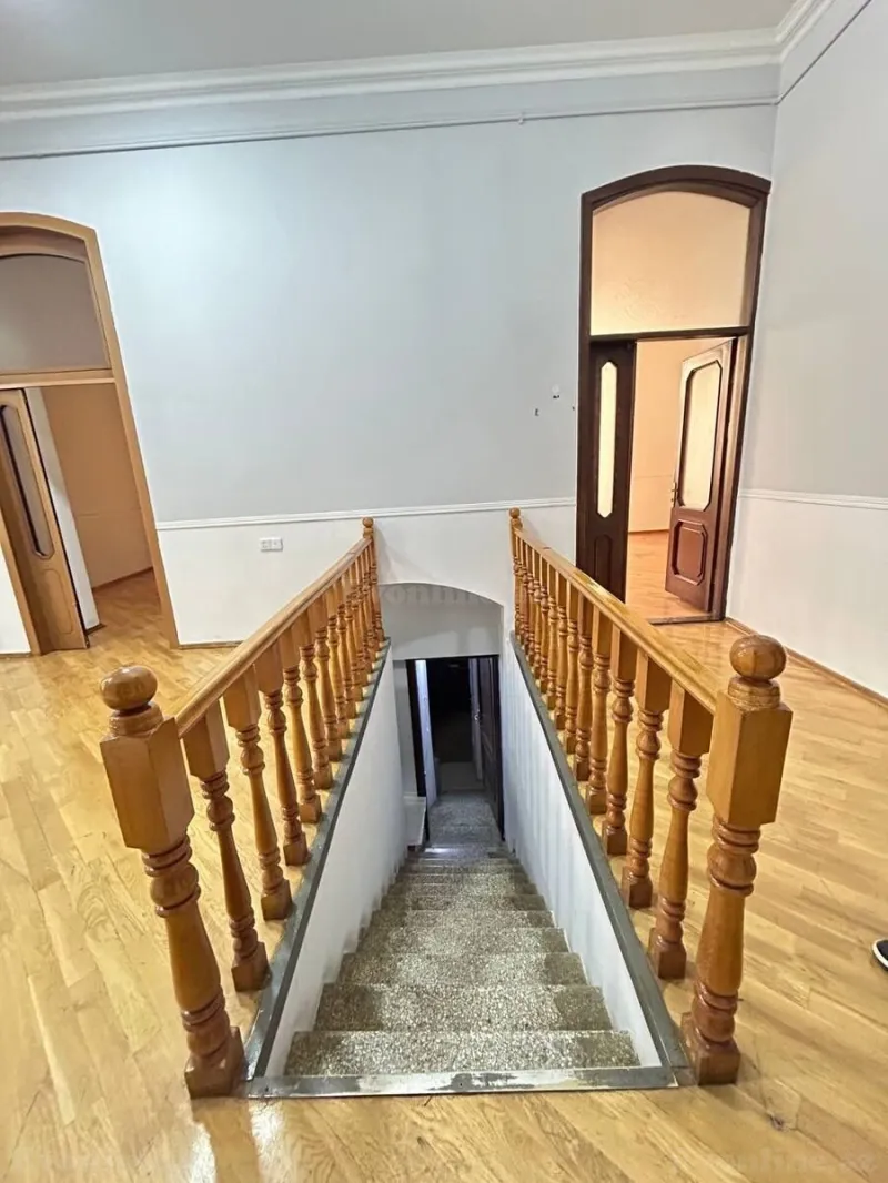 Kirayə verilir Ofis 160 m² 28 May m. - şəkil 5