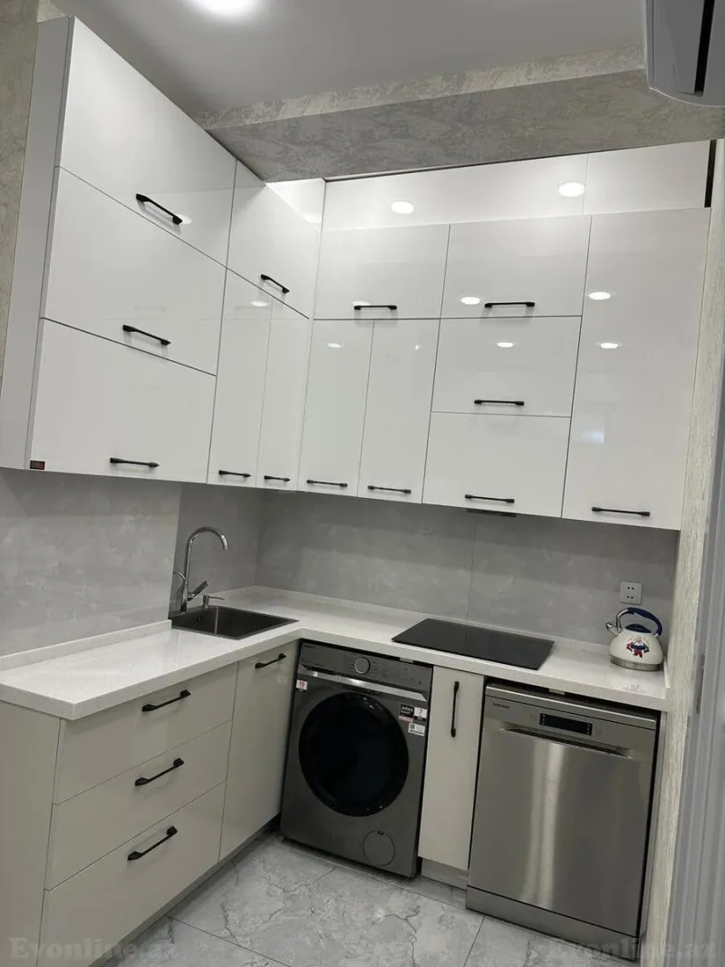 Kirayə verilir 3 otaqlı Mənzil Yeni tikili 110 m² Xətai r. - şəkil 13