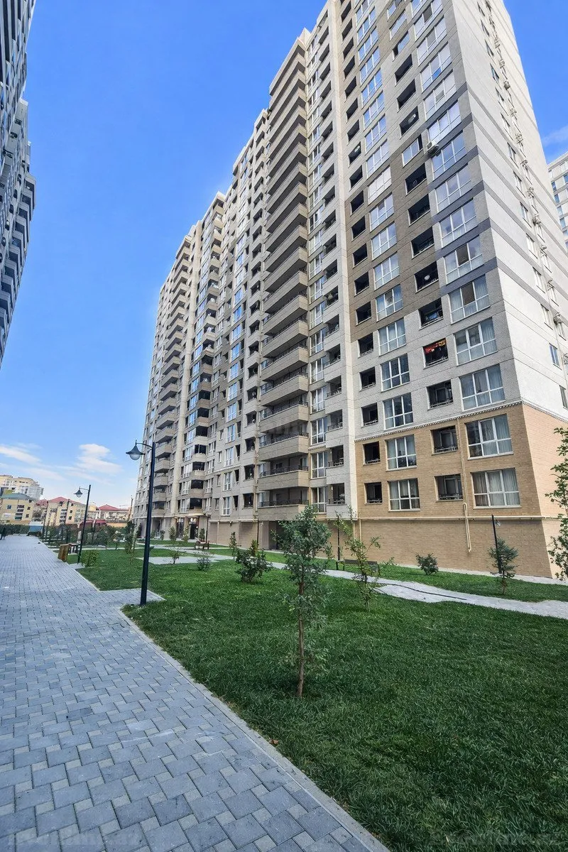 Satılır 3 otaqlı Mənzil Yeni tikili 95 m² Yasamal - şəkil 2