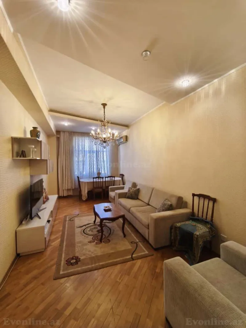 Satılır 2 otaqlı Mənzil Yeni tikili 70 m² 20 Yanvar m.