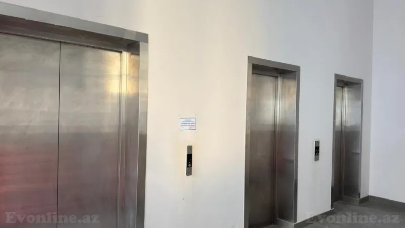 Satılır 2 otaqlı Mənzil Yeni tikili 76 m² Koroğlu m. - şəkil 18