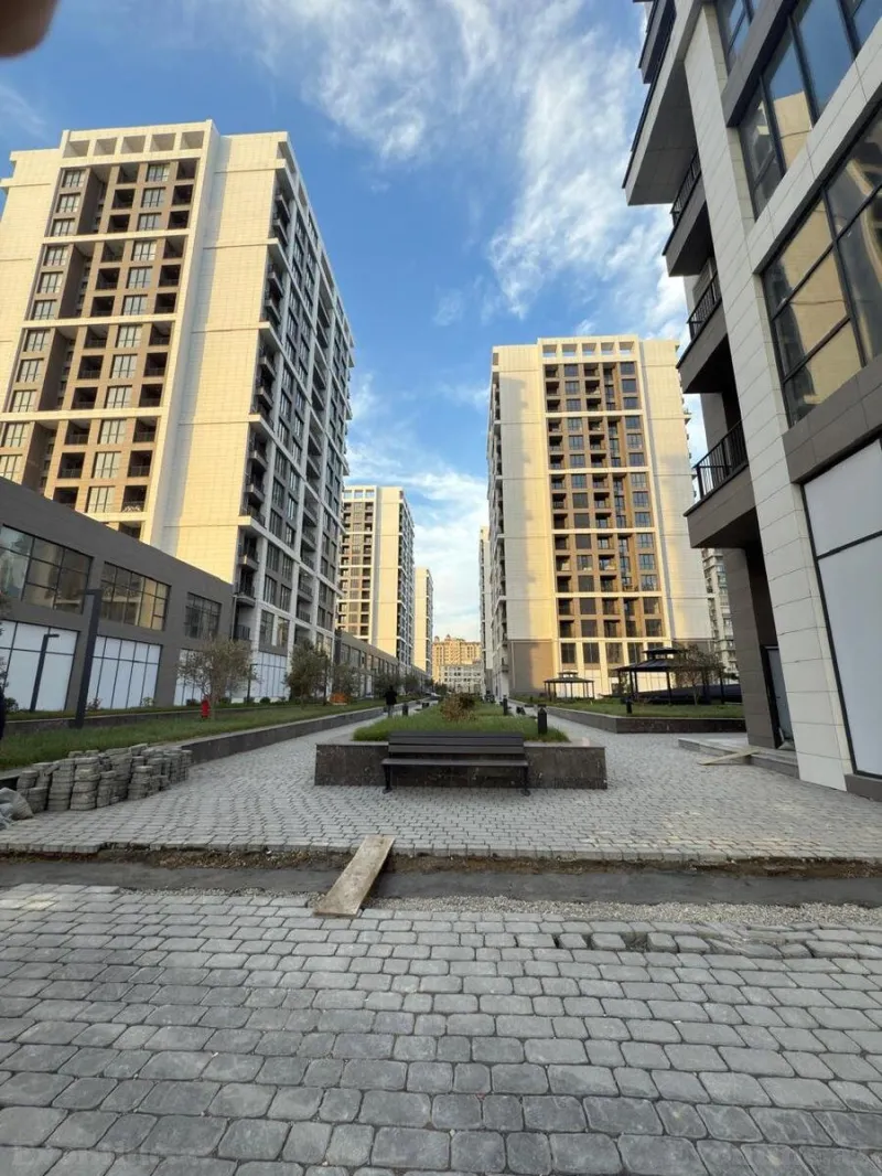 Satılır 2 otaqlı Mənzil Yeni tikili 76 m² Koroğlu m. - şəkil 21