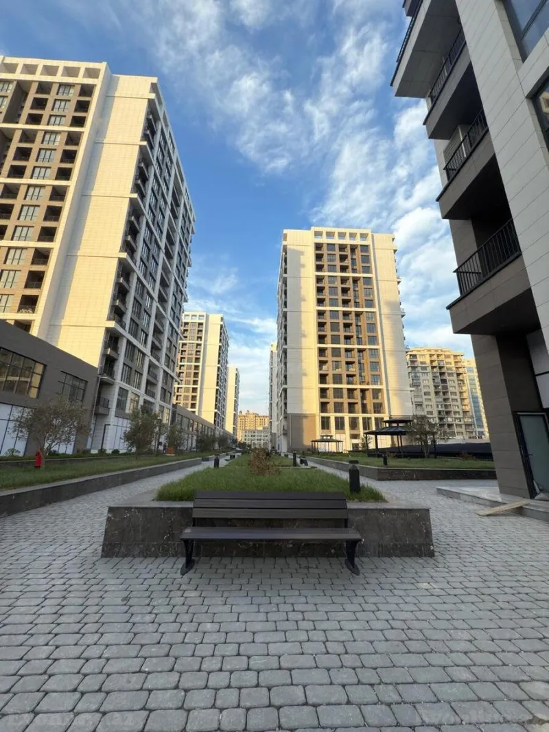 Satılır 2 otaqlı Mənzil Yeni tikili 76 m² Koroğlu m. - şəkil 24