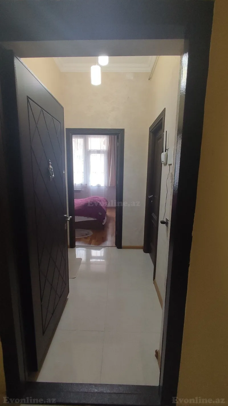 Satılır 2 otaqlı Mənzil Yeni tikili 41 m² Massiv D - şəkil 2