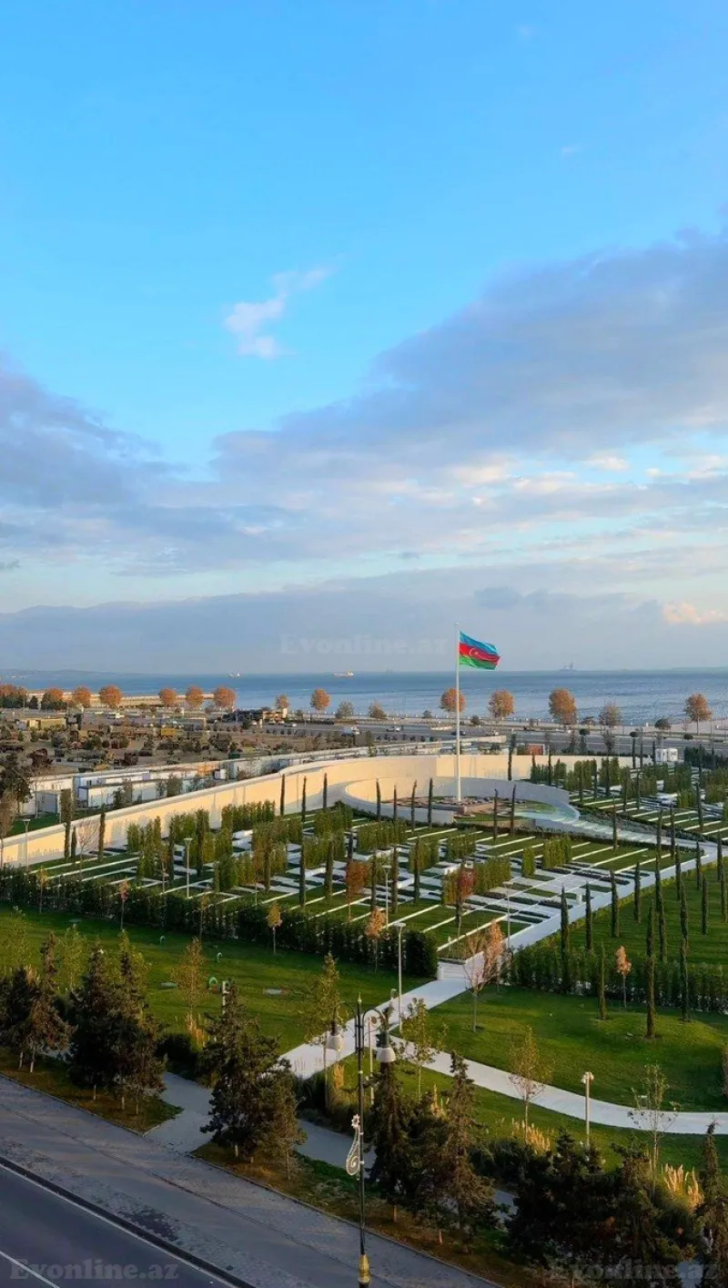 Satılır 4 otaqlı Mənzil Köhnə tikili 100 m² Xətai m. - şəkil 2