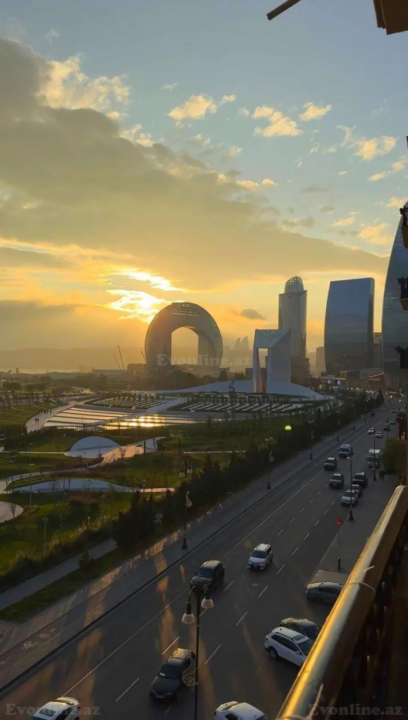 Satılır 4 otaqlı Mənzil Köhnə tikili 100 m² Xətai m. - şəkil 3