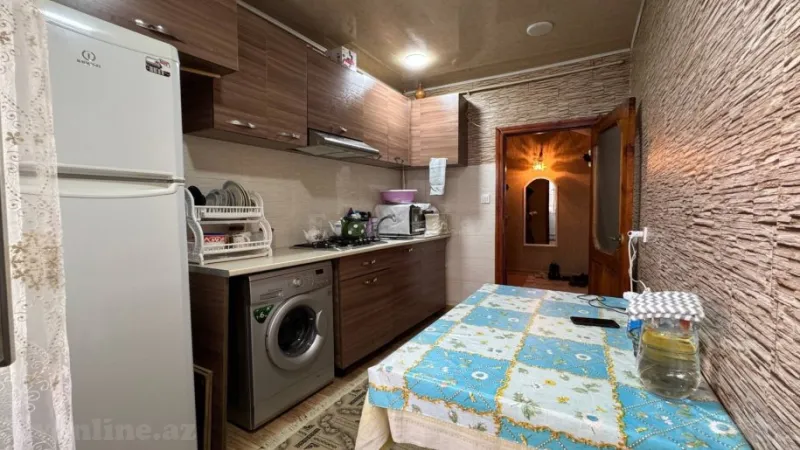 Satılır 4 otaqlı Mənzil Köhnə tikili 100 m² Xətai m. - şəkil 11