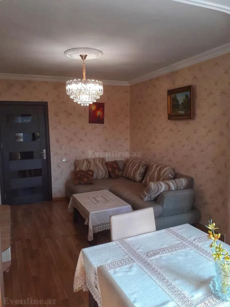 Satılır 3 otaqlı Mənzil Köhnə tikili 80 m² Binəqədi r. - şəkil 2