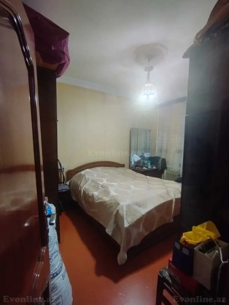 Satılır 4 otaqlı Mənzil Köhnə tikili 100 m² Yeni Yasamal - şəkil 2