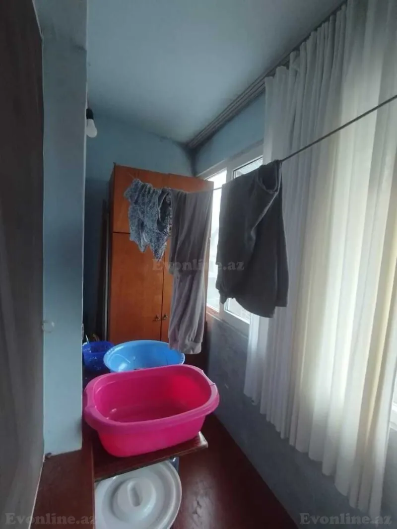 Satılır 4 otaqlı Mənzil Köhnə tikili 100 m² Yeni Yasamal - şəkil 5