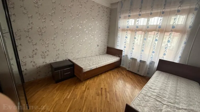Kirayə verilir 2 otaqlı Mənzil Köhnə tikili 55 m² Qara Qarayev m. - şəkil 2