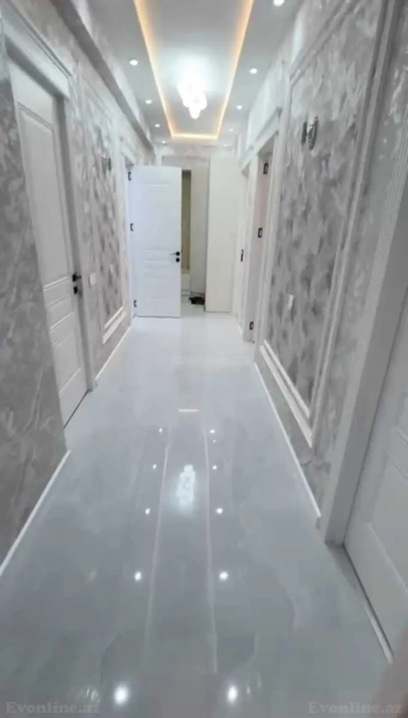 Satılır 3 otaqlı Mənzil Yeni tikili 100 m² Memar Əcəmi m.