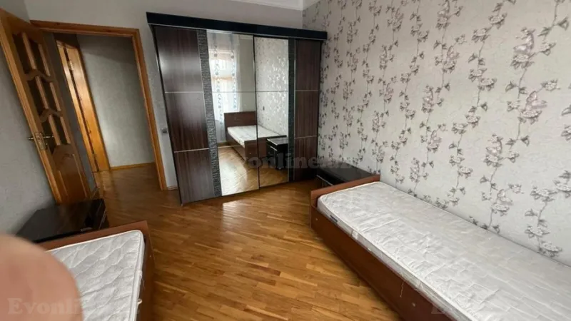 Kirayə verilir 2 otaqlı Mənzil Köhnə tikili 60 m² Qara Qarayev m. - şəkil 5