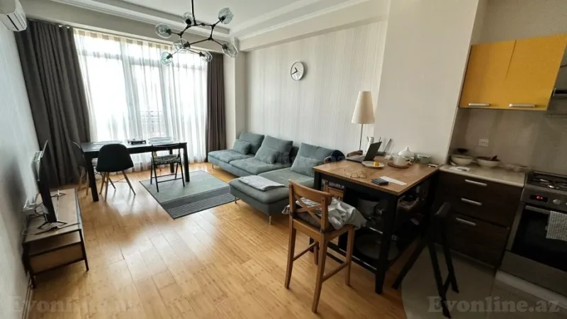 Kirayə verilir 3 otaqlı Mənzil Yeni tikili 90 m² 20 Yanvar m.