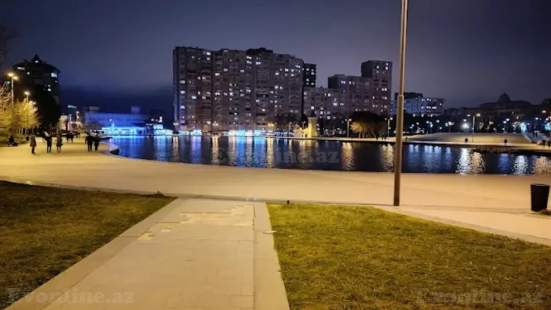 Satılır 2 otaqlı Mənzil Yeni tikili 85 m² Gənclik m.