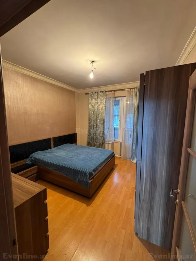 Kirayə verilir 2 otaqlı Mənzil Köhnə tikili 60 m² Nərimanov r.