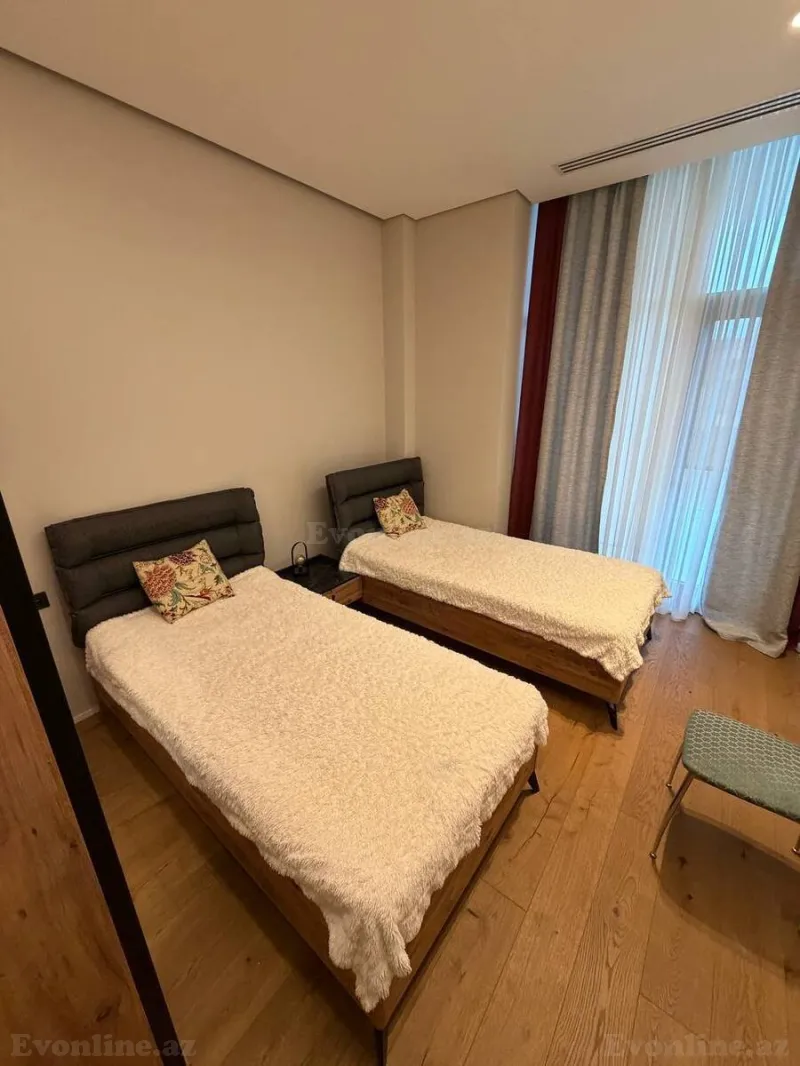 Satılır 3 otaqlı Mənzil Yeni tikili 115 m² Sabunçu r. - şəkil 4