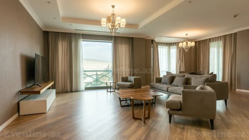 Kirayə verilir 4 otaqlı Mənzil Yeni tikili 330 m² İçərişəhər m. - şəkil 2