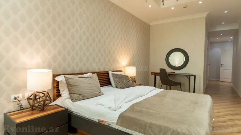 Kirayə verilir 4 otaqlı Mənzil Yeni tikili 330 m² İçərişəhər m. - şəkil 15