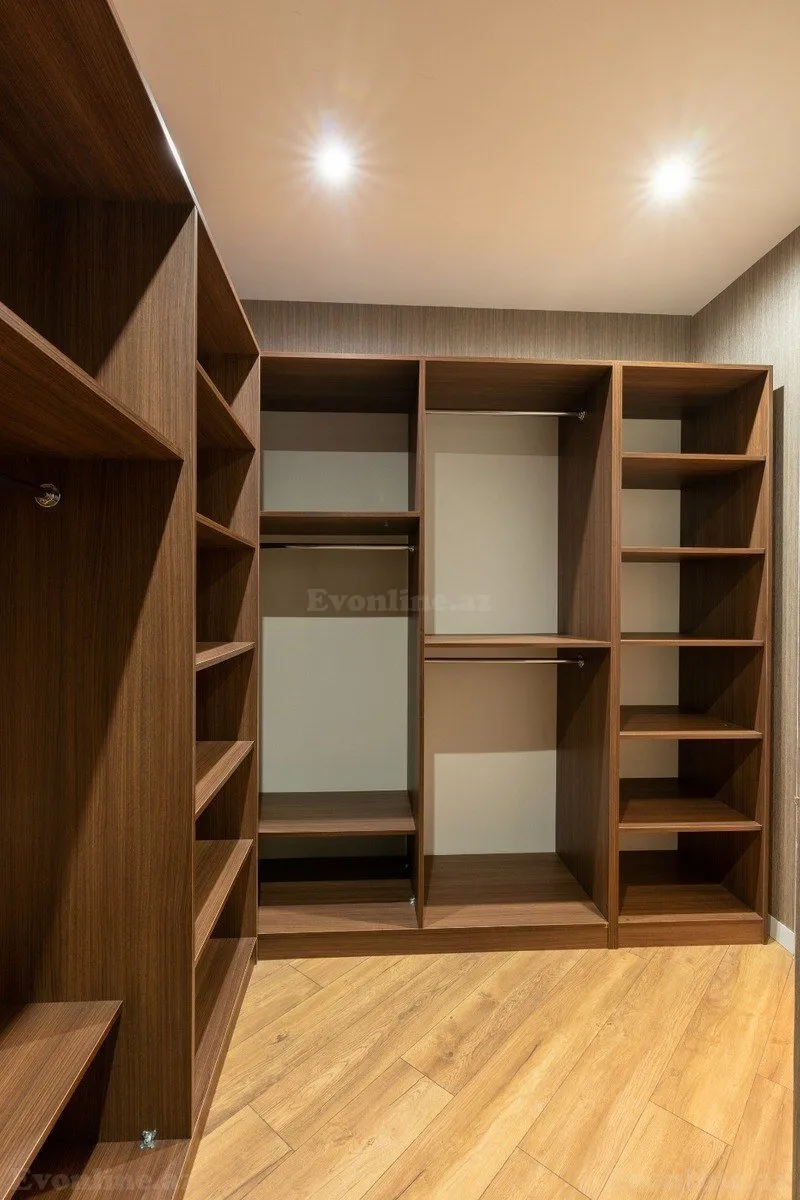 Kirayə verilir 4 otaqlı Mənzil Yeni tikili 330 m² İçərişəhər m. - şəkil 18