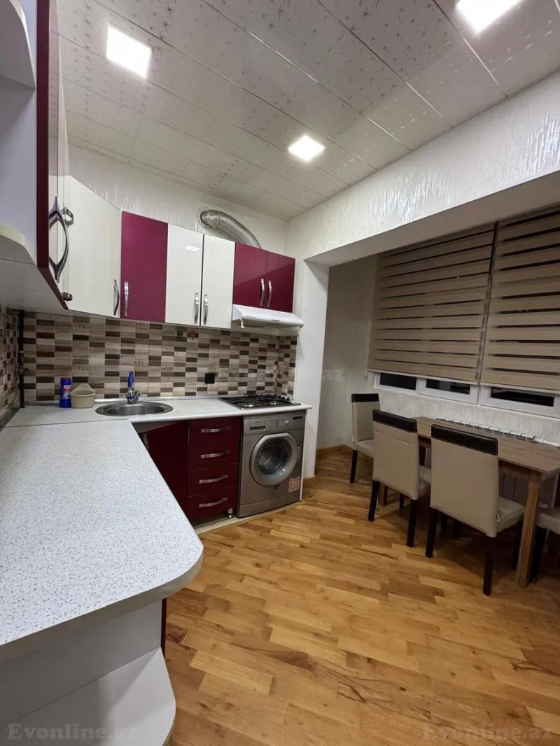 Satılır 2 otaqlı Mənzil Köhnə tikili 65 m² 6-cı mikrorayon - şəkil 7