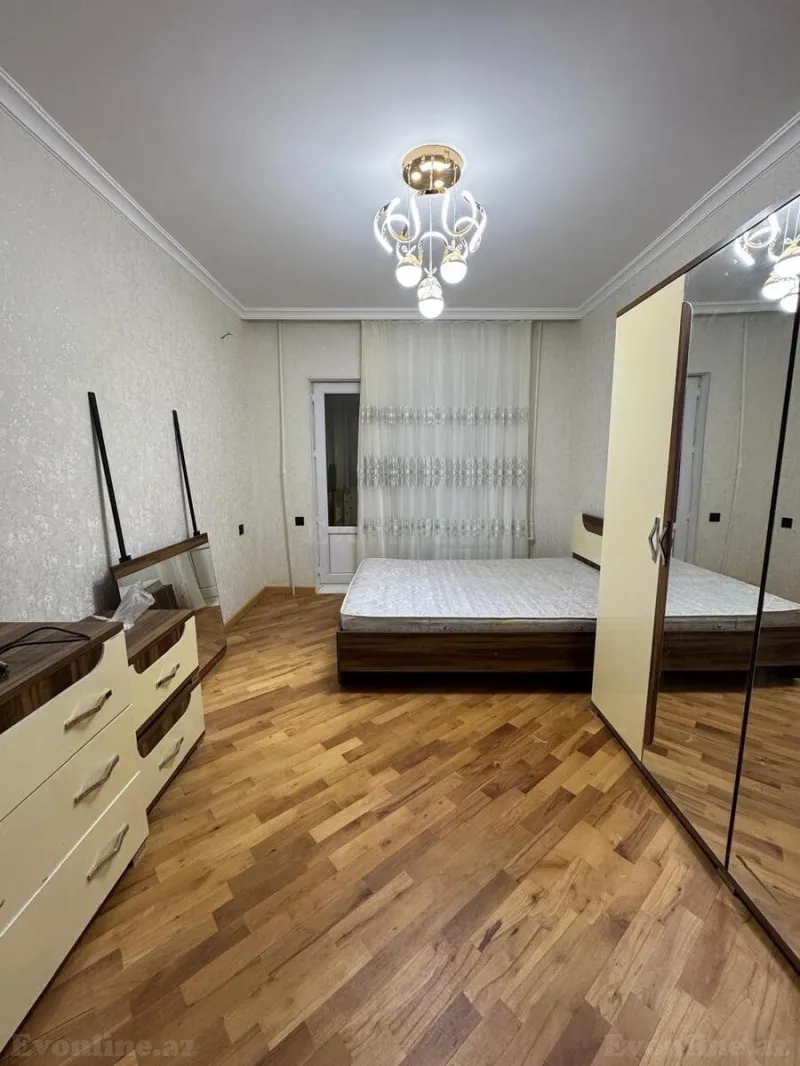 Satılır 2 otaqlı Mənzil Köhnə tikili 65 m² 6-cı mikrorayon - şəkil 10