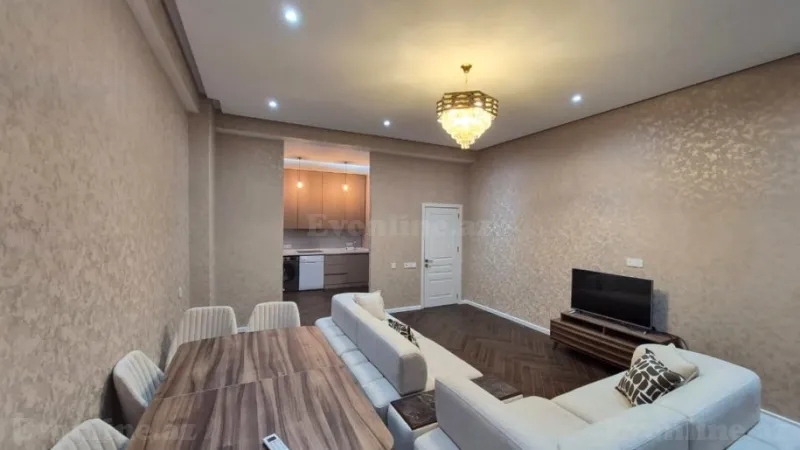 Satılır 2 otaqlı Mənzil Yeni tikili 90 m² 28 May m. - şəkil 5