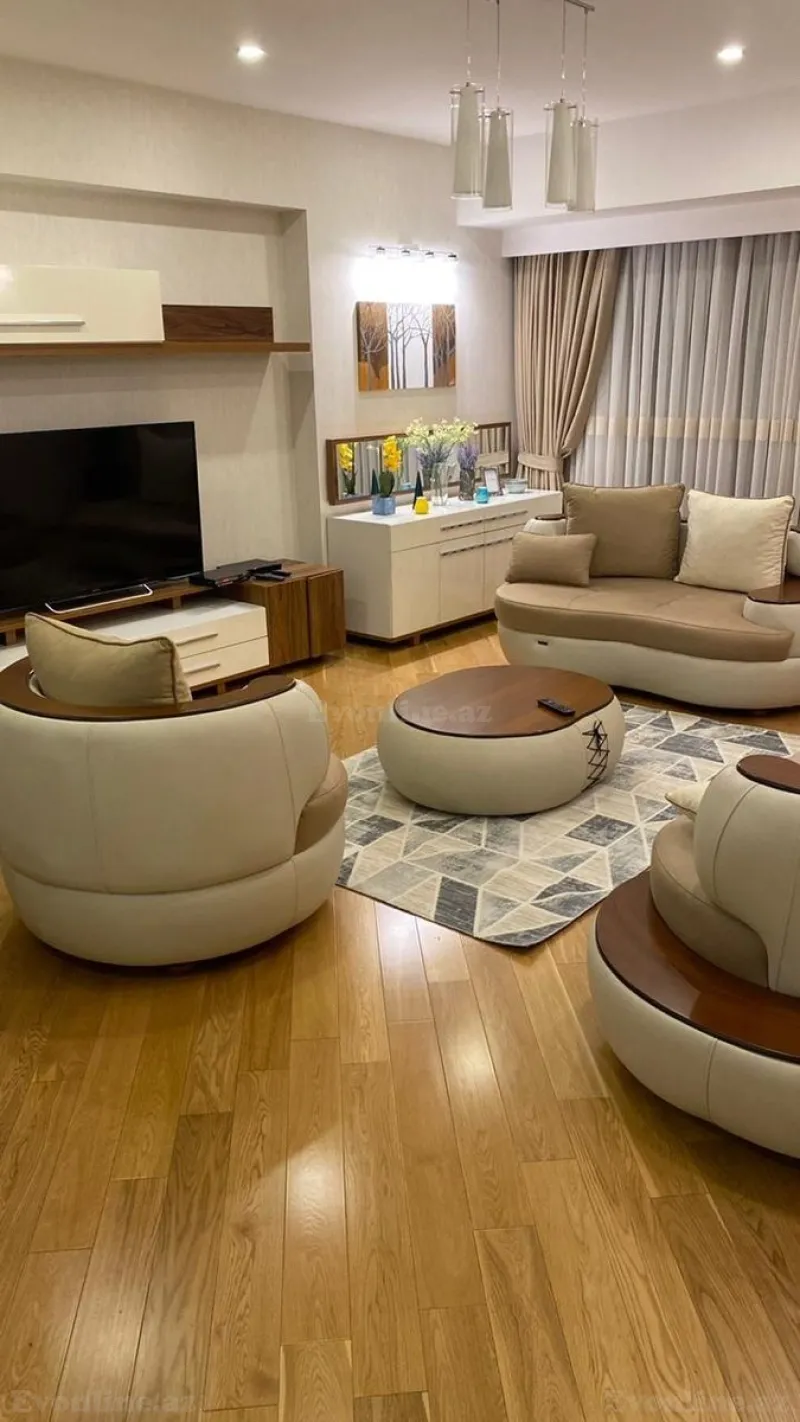 Kirayə verilir 4 otaqlı Mənzil Yeni tikili 230 m² 28 May m. - şəkil 4