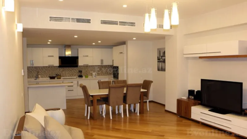 Kirayə verilir 4 otaqlı Mənzil Yeni tikili 230 m² 28 May m. - şəkil 6